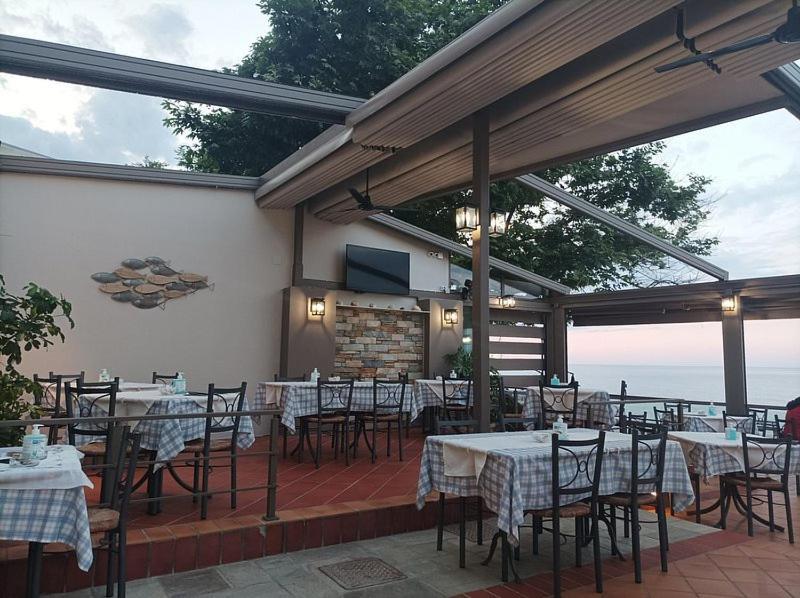 Ενοικιαζόμενα Δωμάτια "Pelion Plaza" Agios Ioannis  外观 照片